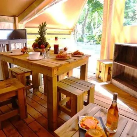 - Piscine - Eeig0e Campsite *
